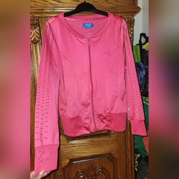 Adidas, pink, size medium - Picture 3 of 4